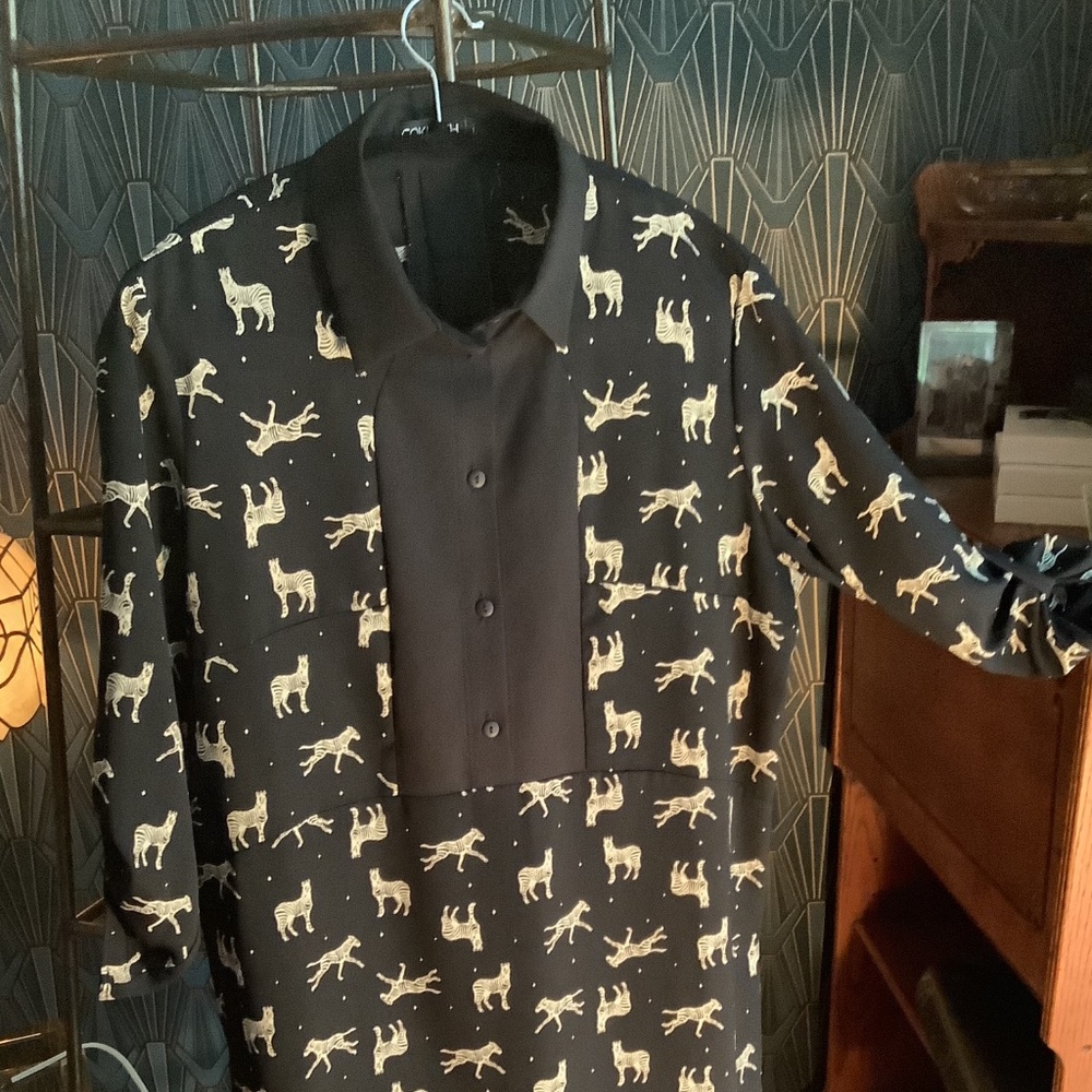 Animal Print Shirt Tunic from Cokluch Montréal